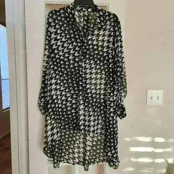 Est. 1946 Houndstooth Sheer Half Button Up Pullover Lightweight Flowy Large Top - Picture 1 of 13